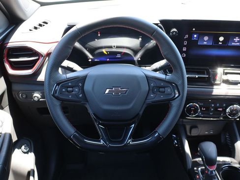 New 2026 Chevrolet TrailBlazer RS w/ Convenience Package FWD image 17