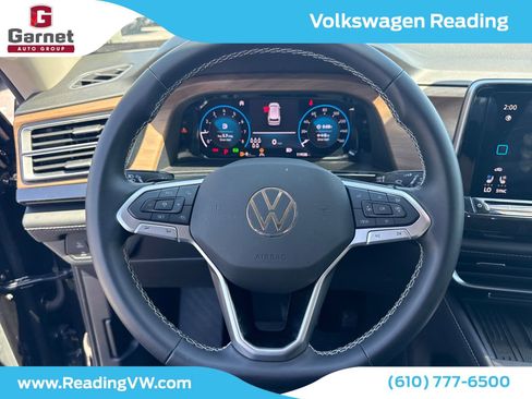 Used 2026 Volkswagen Atlas SE FWD image 15