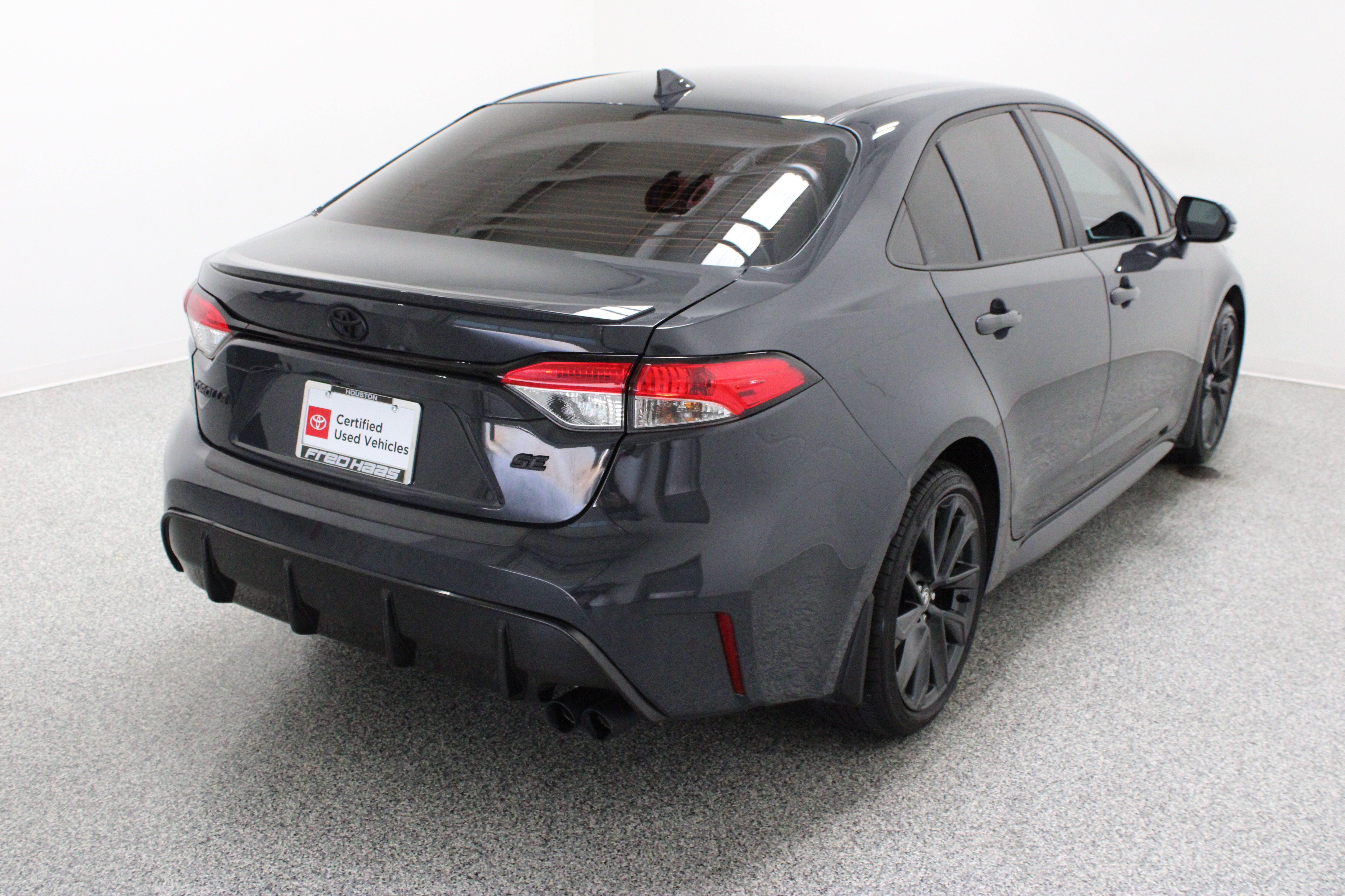 Used 2025 Toyota Corolla SE FWD image 7