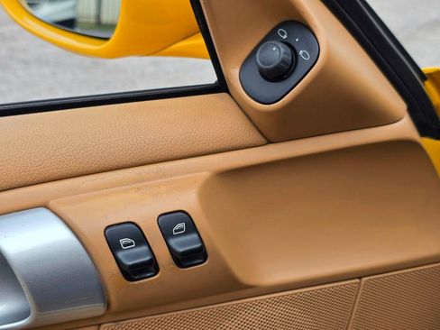 Used 2011 Porsche Cayman RWD image 53