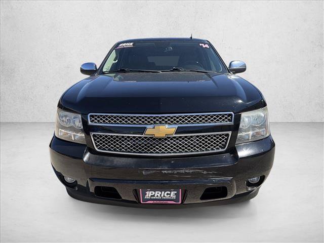 Used 2014 Chevrolet Suburban LTZ RWD image 8