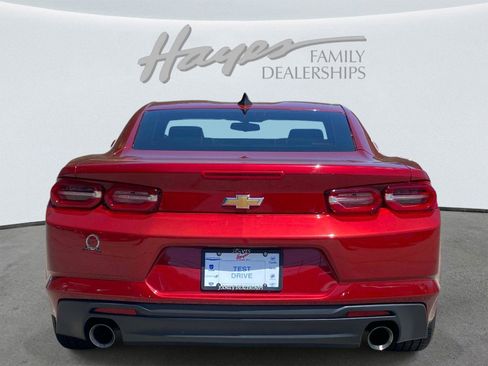 Used 2020 Chevrolet Camaro LT RWD image 4