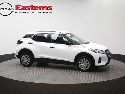 Used 2023 Nissan Kicks S FWD image 49