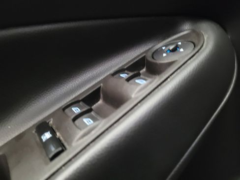 Used 2019 Ford Escape S FWD image 27