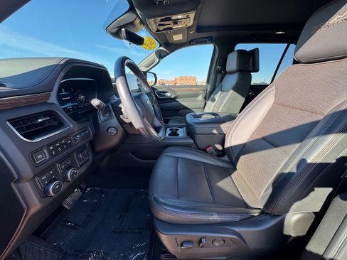 Used 2023 Chevrolet Tahoe High Country w/ Advanced Technology Package image 8