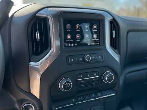 Used 2025 Chevrolet Silverado 3500 W/T AWD/4WD image 14