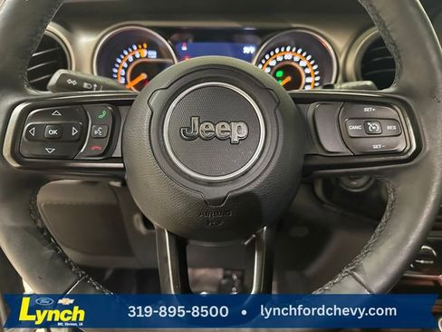 Used 2019 Jeep Wrangler Unlimited Sport S AWD/4WD image 9