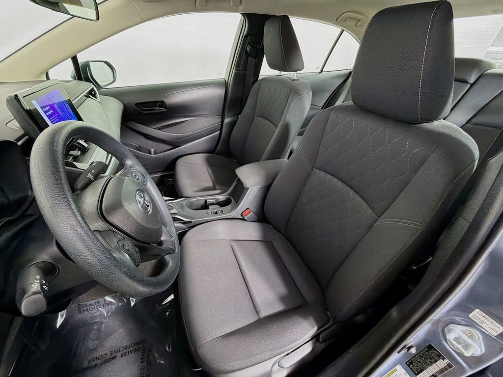 Used 2024 Toyota Corolla LE FWD image 19