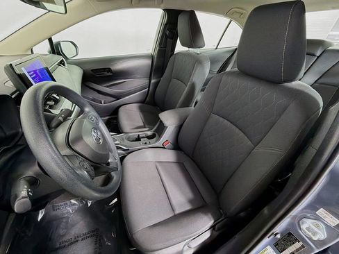 Used 2024 Toyota Corolla LE FWD image 19