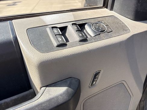 Used 2017 Ford F250 XL w/ STX Appearance Package image 17