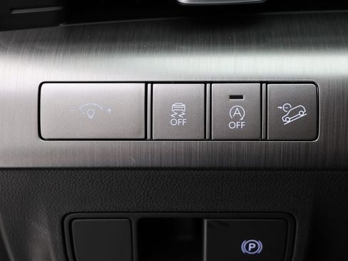 Used 2024 Hyundai Kona SE image 28