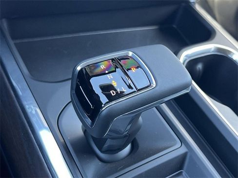 New 2026 GMC Sierra 1500 SLT w/ SLT Premium Plus Package image 22