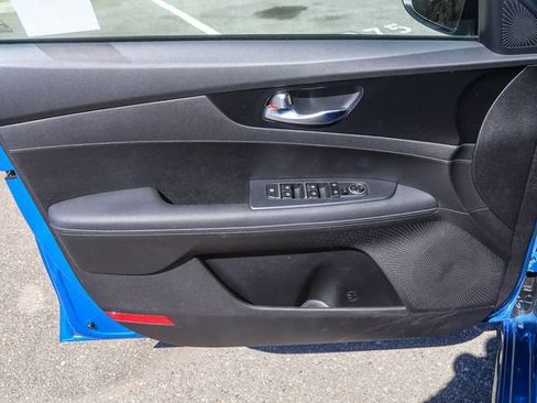 Certified 2023 Kia Forte GT-Line image 21