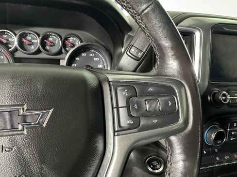 Used 2021 Chevrolet Silverado 1500 RST image 21