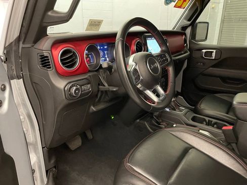 Used 2022 Jeep Wrangler Unlimited Rubicon w/ Steel Bumper Group AWD/4WD image 20