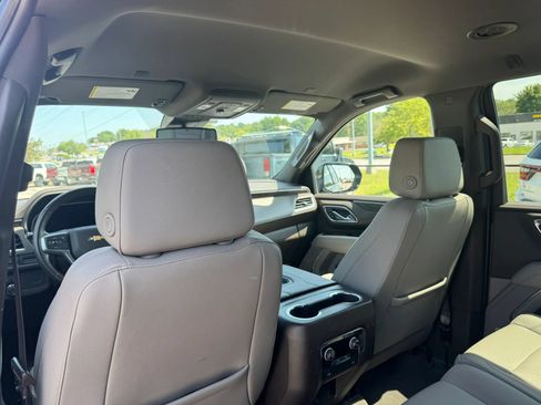 Used 2023 Chevrolet Tahoe LT AWD/4WD image 12