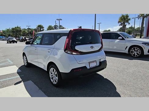 Used 2020 Kia Soul LX FWD image 26
