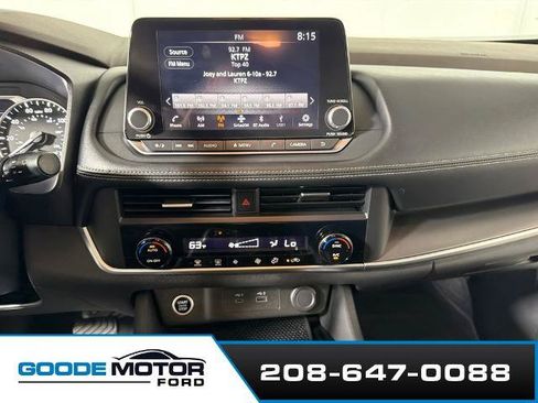 Used 2023 Nissan Rogue SV AWD/4WD image 15