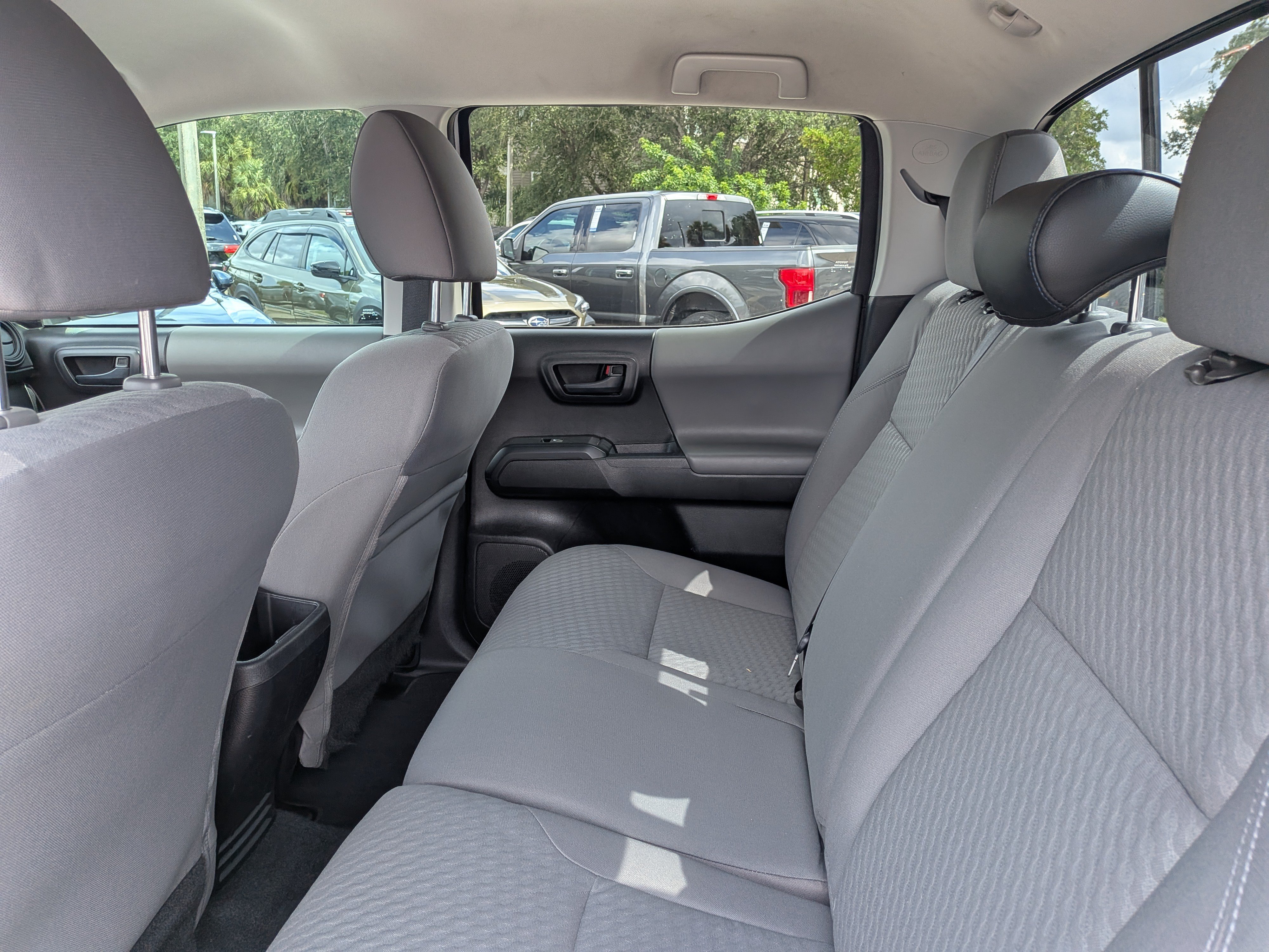 Used 2023 Toyota Tacoma SR AWD/4WD image 14