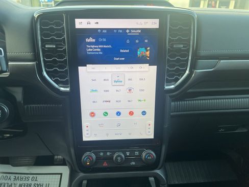 New 2025 Ford Ranger Lariat w/ Convenience Package image 24