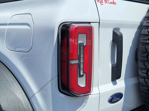 Certified 2023 Ford Bronco Wildtrak AWD/4WD image 12