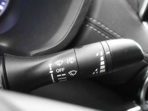 Used 2024 Nissan Sentra SV FWD image 19