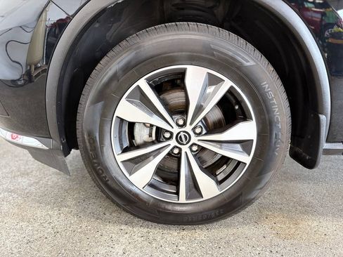 Used 2024 Nissan Murano SV AWD/4WD image 24