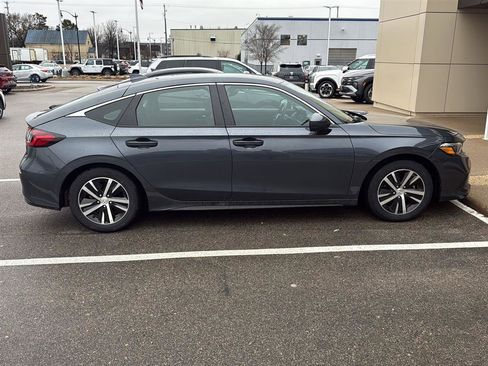 Used 2024 Honda Civic LX image 3