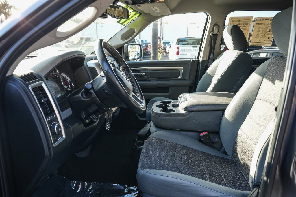 Used 2019 RAM 1500 Big Horn RWD image 15