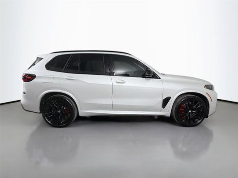 New 2026 BMW X5 M60i AWD/4WD image 4