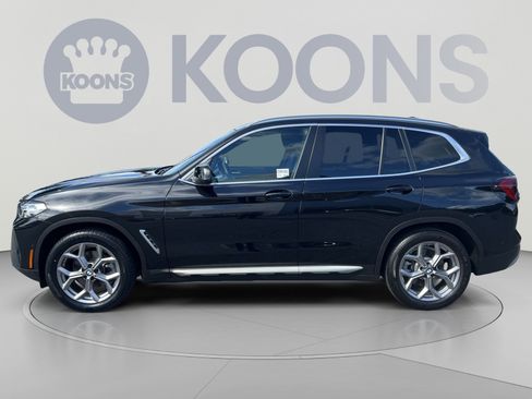 Used 2024 BMW X3 xDrive30i w/ Premium Package AWD/4WD image 2