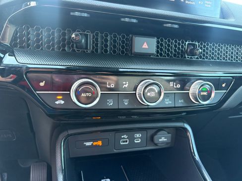 Certified 2025 Honda CR-V Sport Touring image 22