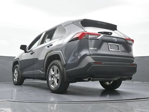 Used 2024 Toyota RAV4 XLE AWD/4WD image 52