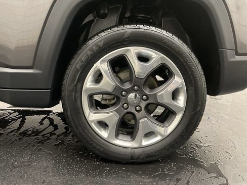 Used 2019 Jeep Compass Limited w/ Safety & Security Group AWD/4WD image 26