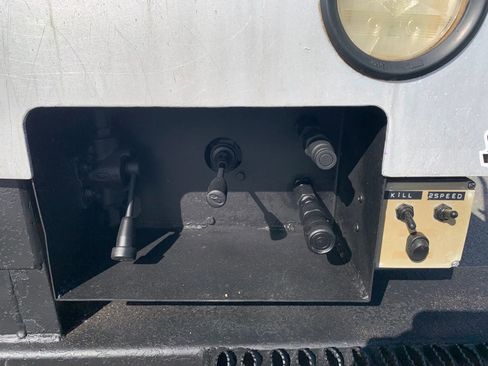 Used 2016 Ford F550 4x4 SuperCab Super Duty image 47
