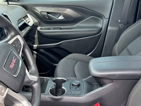 Certified 2024 GMC Terrain SLE w/ Elevation Edition FWD image 11