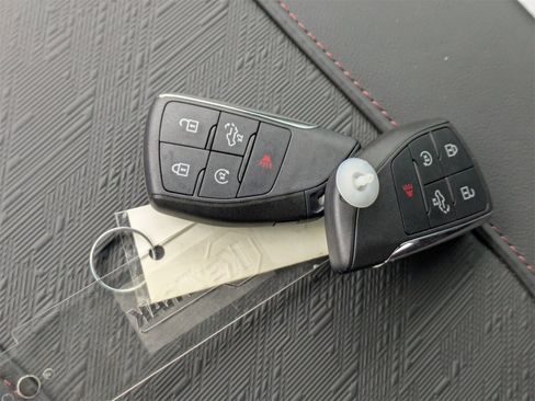 Used 2026 GMC Sierra 1500 AT4X image 36