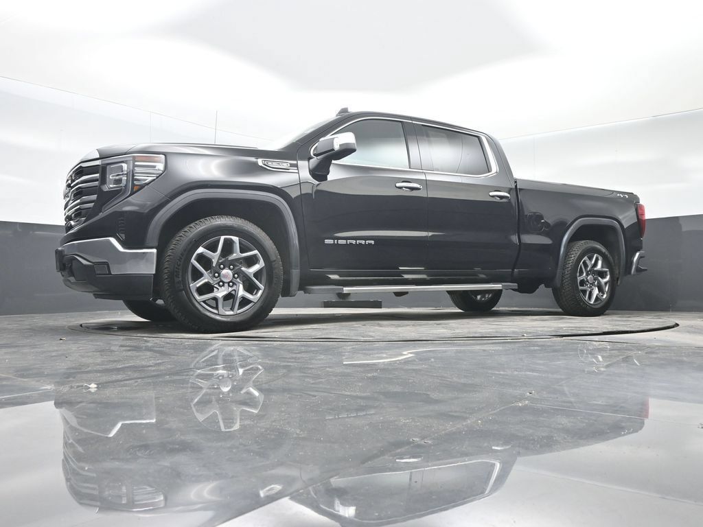 Used 2022 GMC Sierra 1500 SLT w/ SLT Convenience Package AWD/4WD image 26