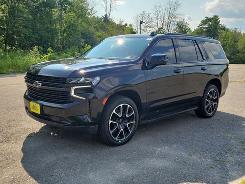 Used 2023 Chevrolet Tahoe RST w/ Sport Performance Package AWD/4WD image 1