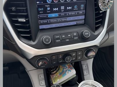 Used 2019 GMC Acadia SLT