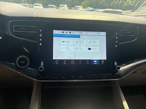 Used 2022 Jeep Wagoneer Series II w/ Premium Group I image 15