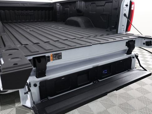 Used 2026 GMC Sierra 3500 Denali Ultimate AWD/4WD image 8