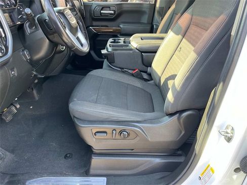 Used 2022 GMC Sierra 1500 Elevation image 14