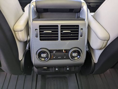 Used 2021 Land Rover Range Rover Sport HST AWD/4WD image 32