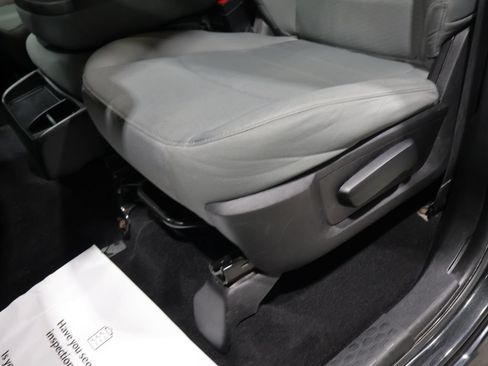 Used 2019 RAM 1500 Express w/ Express Value Package AWD/4WD image 12