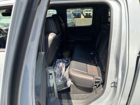 New 2026 Nissan Frontier PRO-4X w/ Pro Premium Package AWD/4WD image 23