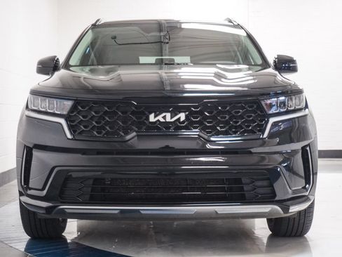 Used 2023 Kia Sorento S FWD image 32