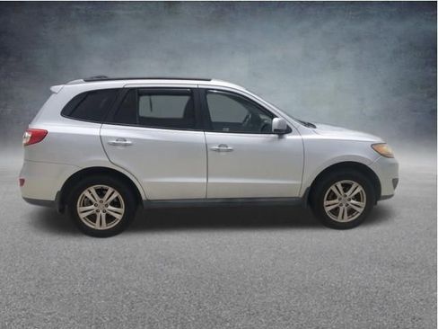 Used 2011 Hyundai Santa Fe Limited FWD image 8