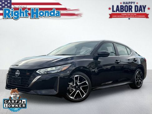 Used 2025 Nissan Sentra SR FWD image 1