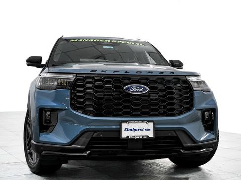 New 2026 Ford Explorer ST-Line w/ ST-Line Street Pack AWD/4WD image 3
